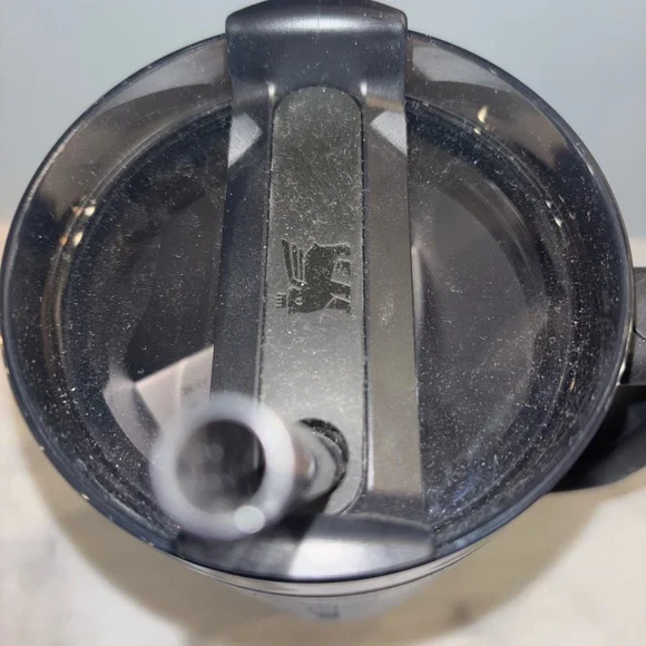 Stanley x Calia 40oz Quencher H2.0 Black Confetti Tumbler NWT - Picture 6 of 9